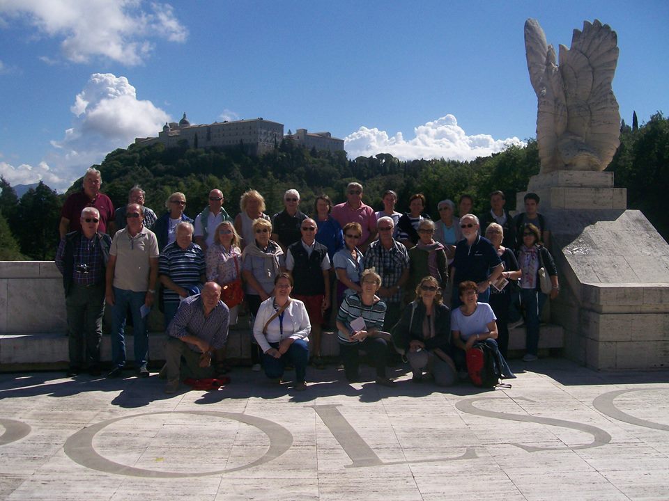Monte Cassino Battlefield Tour with a big group of visitors
