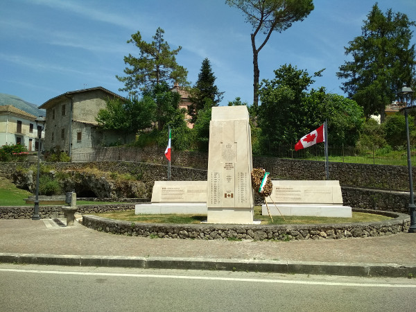 Battlefield tours for Canadians