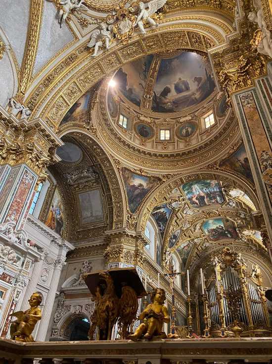 Monte Cassino war tours the Abbey now. The paitings