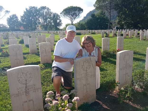 Monte Cassino Battlefield tours for Canadians Canadians cemetery