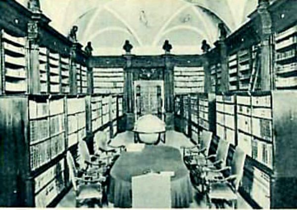 Monte Cassino before the war the old library of Monte Cassino