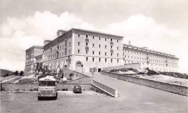 The rebuilding of Monte Cassino Abbey. Abbey finished