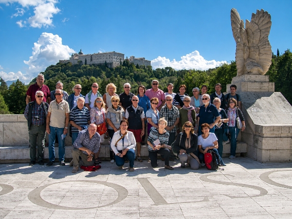 Monte Cassino Battlefield Tour with a big group of visitors